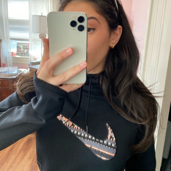 Nike Sweatshirt - Picture 5 of 6